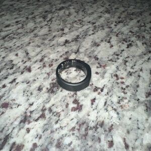 Oura Ring Gen 3 (Heritage-Stealth)